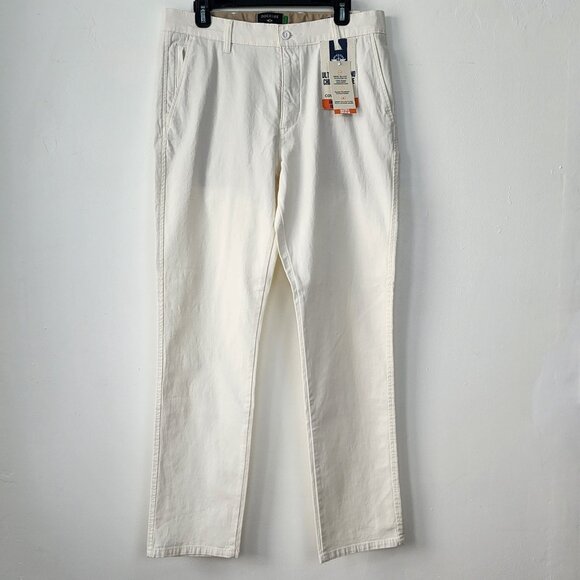 Dockers Mens Straight Fit White Khaki Chino Pants 32x32 Classic Office Slim NWT - Picture 2 of 16